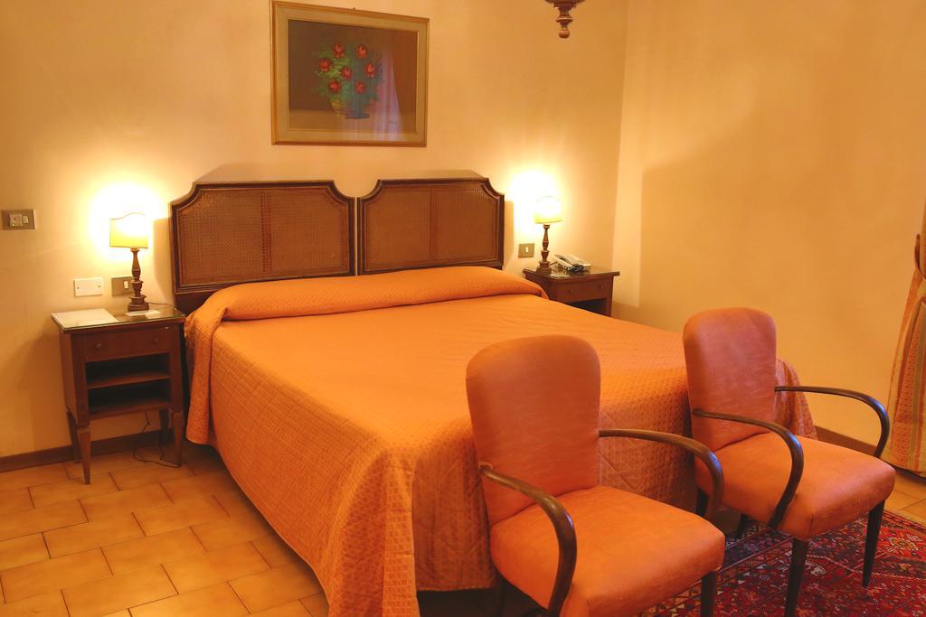 Hotel Villa Le Rondini Florence Ngoại thất bức ảnh